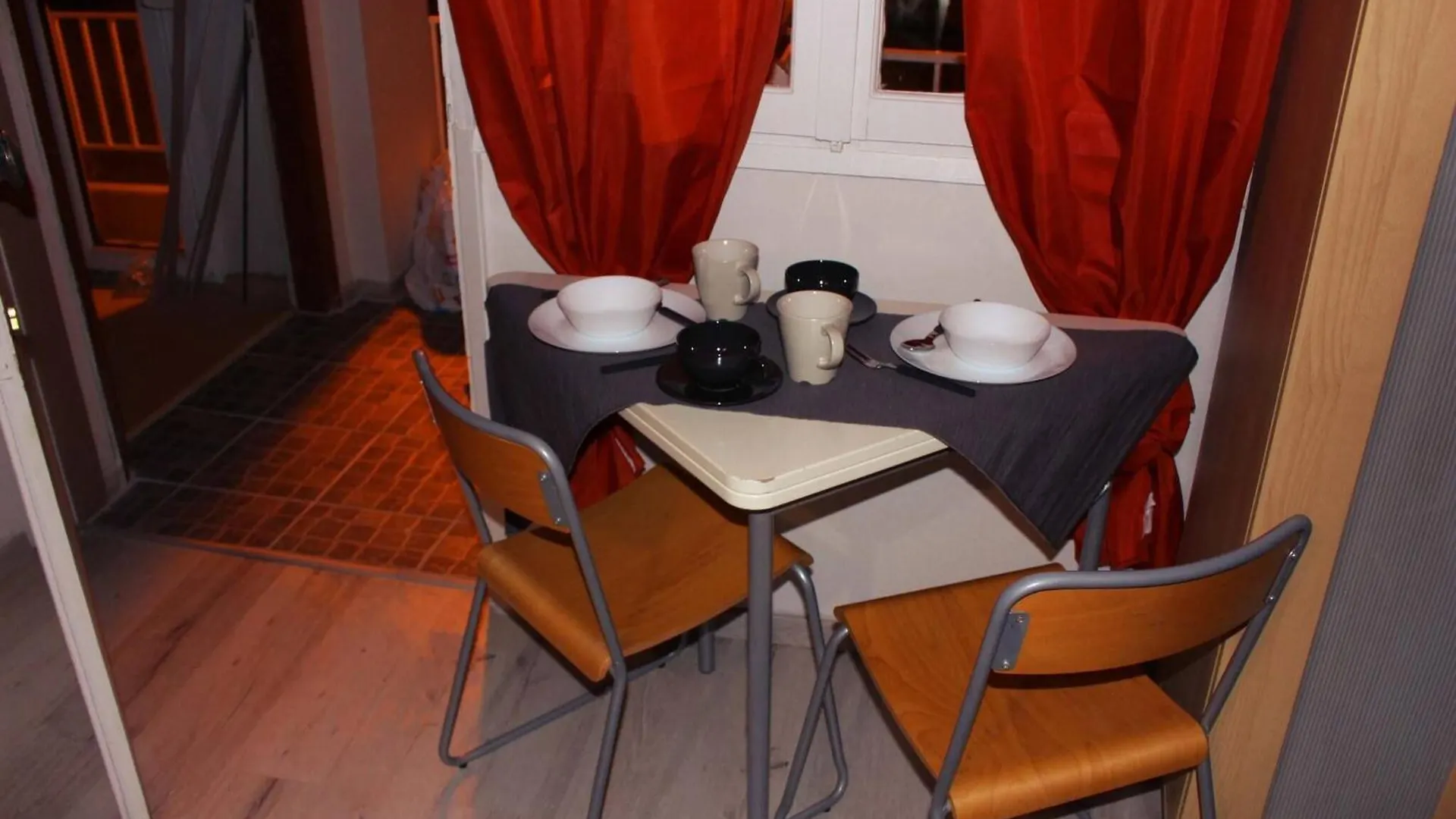 Amazing Studio 10 Minutes Walk Center Διαμέρισμα Θεσσαλονίκη 0*,  Ελλάδα